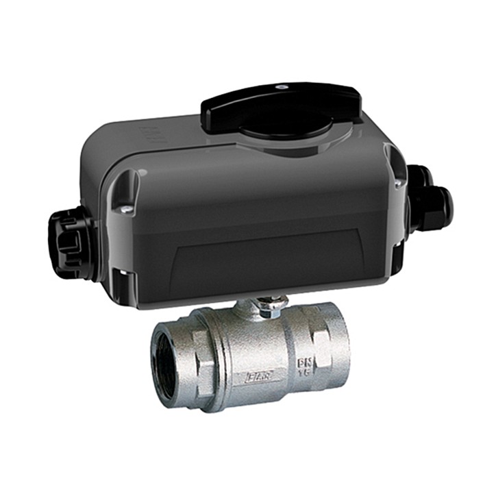 Far 303916 valvola di zona a 2 vie a sfera con attacchi F 1"1/2 completa di servocomando elettrico 230V con sblocco manuale Far 303916 valvola di zona a 2 vie a sfera con attacchi F 1"1/2 completa di servocomando elettrico 230V con sblocco manuale