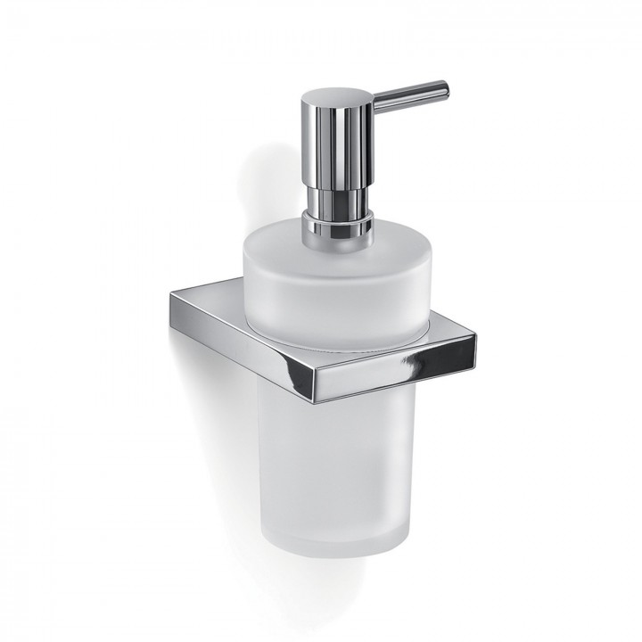 Gedy A381 dosasapone da parete con contenitore in vetro satinato ed erogatore in acciaio inox AISI 304 serie LANZAROTE Gedy A381 dosasapone da parete con contenitore in vetro satinato ed erogatore in acciaio inox AISI 304 serie LANZAROTE